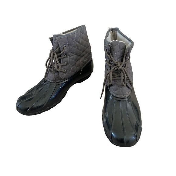 Womens Quilted Winter Boots Sz 12 Outdoors Snow Hunting Casual Everyday - Picture 2 of 9